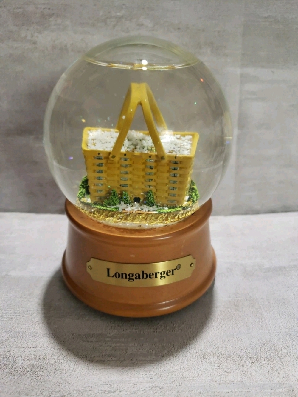 Very Rare Longaberger Basket Corporate Office Snow Globe Plays Home Sweet Home